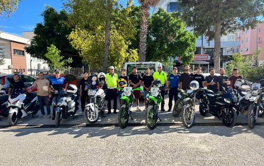 Bozyazı İlçe Emniyet Müdürlüğü motosiklet sürücülerine trafik eğitimi verdi