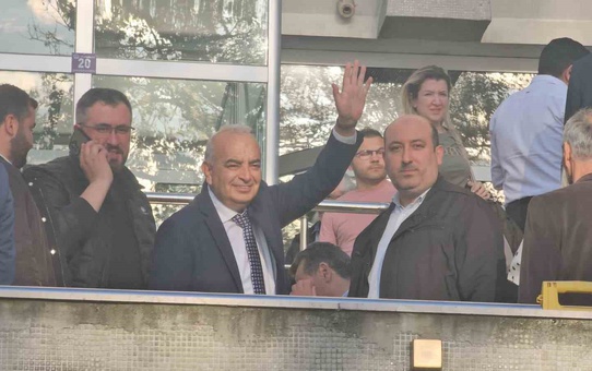 Devrek Belediyesi davasında 30 sanık hakim karşısında, tutuklu sanık tahliye edilmedi