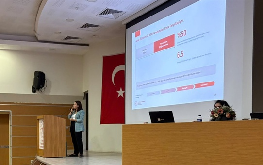 Eskişehir'de 90 aile sağlığı çalışanı gebe ve kadın sağlığı eğitimine katılıyor