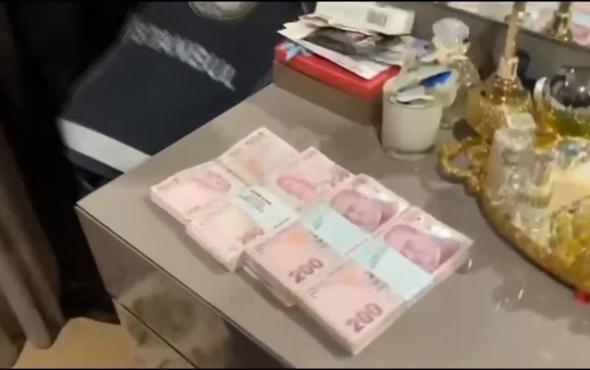 Para yurt dışından gelmiş gibi gösterildi! 33 tutuklama, 32 şirkete kayyum