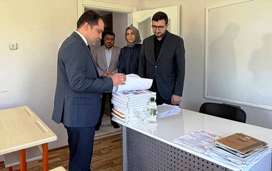 Keban Kaymakamı Onur, 4-6 Yaş Kur'an Kursu'nu ziyaret edip miniklerle buluştu