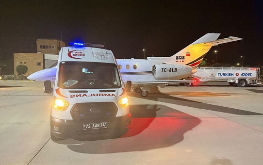 Aort hiperplazisi tedavisi için 50 günlük bebek ambulans uçakla Konya'ya sevk edildi.