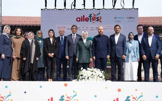 Rami Kütüphanesi'nde 9 gün sürecek Aile Festivali açıldı, Aile Bakanı Göktaş katıldı