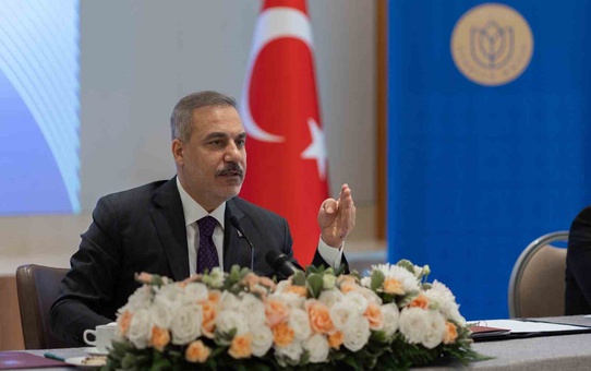 Dışişleri Bakanı Fidan, BM Genel Kurulu marjında düşünce kuruluşlarına seslendi