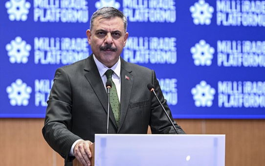 İçişleri Bakanı Çiftçi: Saldırgan, okulda bekçi olduğunu bildiği için saldırıyı okulun dışında yaptı