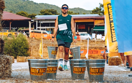 Muğla Akyaka'da ilk Balya Race'te sporcular köy işlerinden esinlenen 5 etapta yarıştı