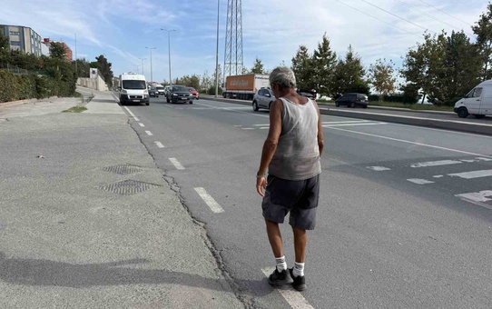 68 yaşındaki Kemal Demirkol, her gün 30 km yürüyerek tansiyonunu düşürdü