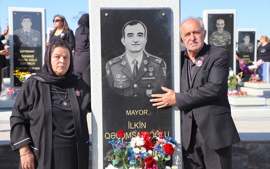 Azerbaycan'da 2. Karabağ Savaşı'nın 6. yılında şehitler anıldı