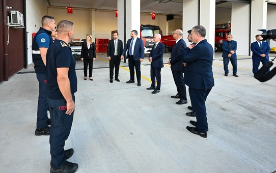 Bakan Yardımcısı İnan ve Vali Turan, Kırklareli OSB'de mesleki eğitimi değerlendirdi