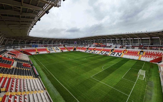 12 bin 981 kişilik 13 Şubat Şehir Stadyumu Erzincanspor'a ev sahipliği yapıyor