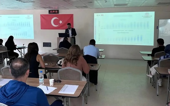 Eskişehir Ambulans Servisi'nin Eylül toplantısında ekiplere teşekkür belgesi verildi