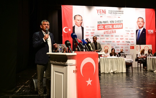 Özgür Özel, Küçükçekmece ön seçiminde adalet ve iktidar hedefini anlattı