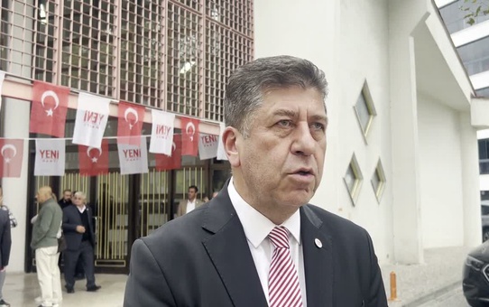 YENİ Partili Yaşar Tüzün, cumhurbaşkanı adayının Ekrem İmamoğlu olduğunu bildirdi
