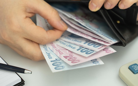 Akaryakıta 3 zam birden! 35 milyon araç sürücüsünü etkileyecek