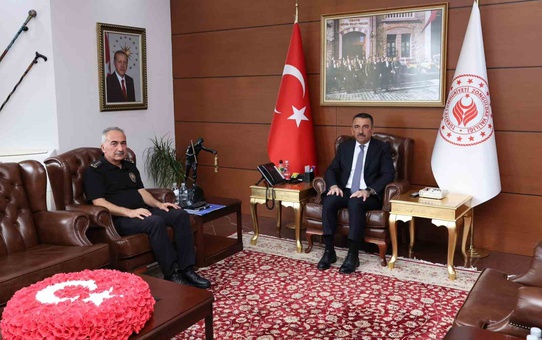 Zonguldak İl Emniyet Müdürü İbrahim Kaba, Vali Hacıbektaşoğlu'nu ziyaret etti