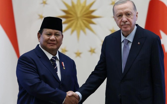 Cumhurbaşkanı Erdoğan, Endonezya Cumhurbaşkanı ile görüştü! COP31 Liderler Zirvesi'ne davet