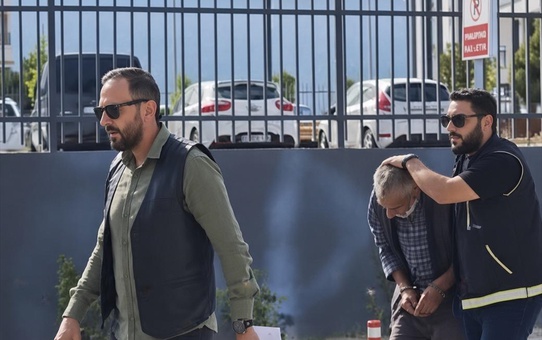 Konya Seydişehir'de evinde 6 kilo 595 gram uyuşturucu ele geçirilen zanlı tutuklandı