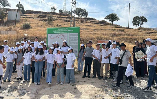 Tigris Bisiklet ve Doğa Sporları Kulübü, köy okulu öğrencilerini Zerzevan'a götürdü