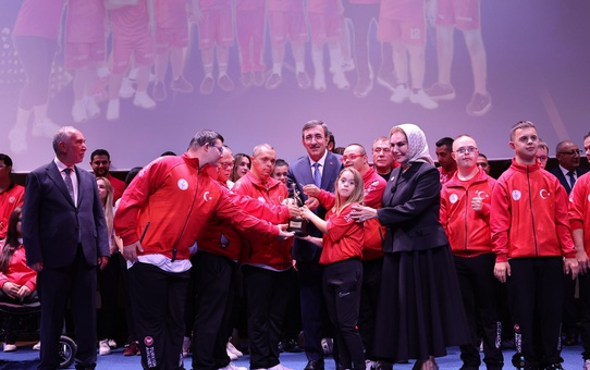 Cumhurbaşkanı Yardımcısı Yılmaz: Türkiye Yüzyılı aynı zamanda sporumuzun yüzyılı olacak