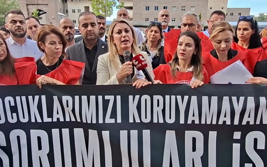 YENİ Partili Asu Kaya, öğretmen Mehmet Bilgili için Tekin'e istifa çağrısı yaptı