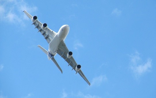 Kaçırılma sinyali veren Dubai uçağı Tebük'e indi, alarm pilot tartışmasından çıktı