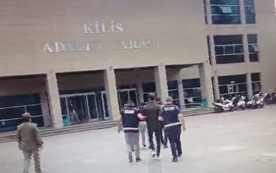 Kilis'te kamu görevlisi vaadiyle menfaat temin eden 5 şüpheliden 3'ü tutuklandı