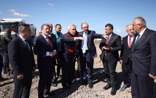 Samsun Bafra'da sahil erozyonuna karşı 1 milyar TL'lik projede çalışmalar başladı