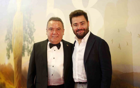Serik'te fuhuş soruşturmasında 14 gözaltı, Böcek ve oğlu hakkında iddialar yer aldı