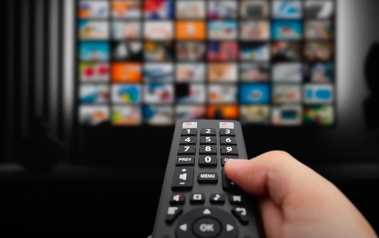 Televizyon dünyasında deprem! Reyting canavarı 3 diziyi birden yuttu