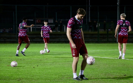 Drogheda United, Trabzonspor'a konuk olacağı dostluk maçının hazırlıklarını tamamladı