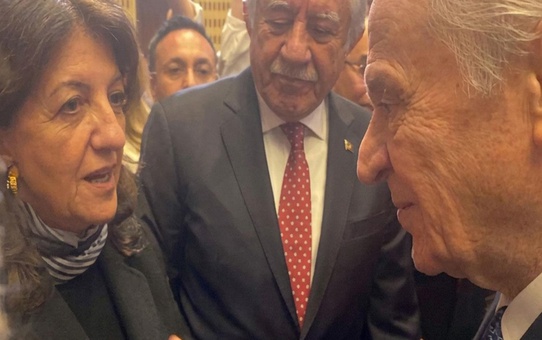 Bahçeli, İmralı Heyeti’ne Selahattin Demirtaş’ı sordu: Selamımı söylersiniz olur mu?