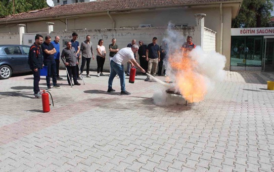 Elazığ Ruh Sağlığı ve Hastalıkları Hastanesi personeli yangın tatbikatına katıldı