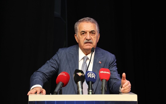 Hayati Yazıcı'dan oğlunun adını fon soruşturmasında geçmesiyle ilgili ilk açıklama: İşlemlerinden zerre kuşkum yok