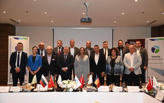 Tekirdağ'da buluşan Trakya ve Balkan belediyeleri ortak projelerde anlaştı