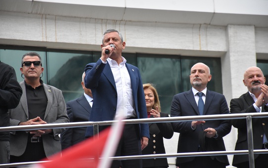 Özgür Özel: Biz asla yenilgiye alışmayacağız