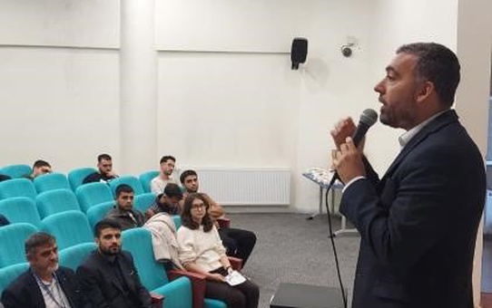 Bilecik İl Müftü Yardımcısı Özsoy, KYK yurdunda öğrencilerin sorularını yanıtladı