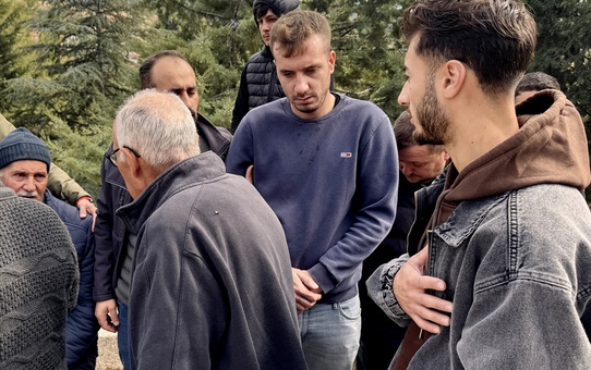 Soma'da 5 işçinin öldüğü göçükte babasını kaybeden madenci yeniden yer altına indi