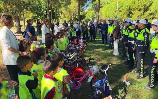 Nazilli'de Güvenli Trafik Eğitimi Projesi başladı, 4 bin 400 öğrenci eğitim alacak
