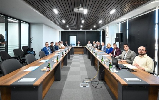 Kırklareli OSB'de sanayi yatırımları ve istihdam Vali Turan başkanlığında görüşüldü