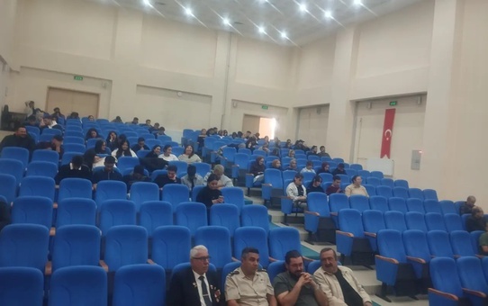 Gümüşhane Üniversitesi'nde Hacı Mecit Efendi'nin Madur Dağı gece baskını anlatıldı