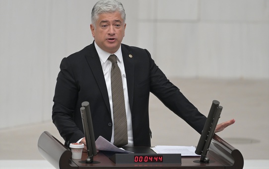 TBMM'de fon soruşturması ve deprem riski tartışıldı