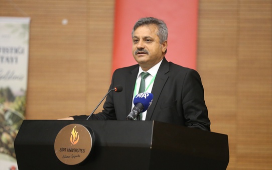 Siirt fıstığı çalıştayı başladı, 50 bin ton hedefi için çözüm aranacak