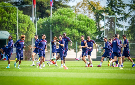Thomas Reis yönetimindeki Trabzonspor, Samsunspor deplasmanına otobüsle gitti