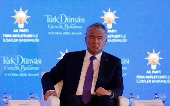 Kocaeli'deki Türk Dünyası Gençlik Buluşması'nda ortak alfabe vurgusu yapıldı
