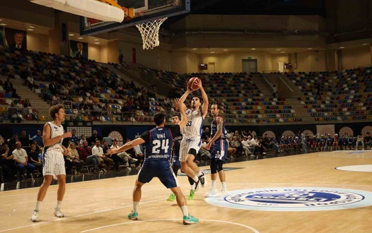 TB2L: Kocaeli BŞB Kağıtspor: 74 - Bayrampaşa Belediye: 75