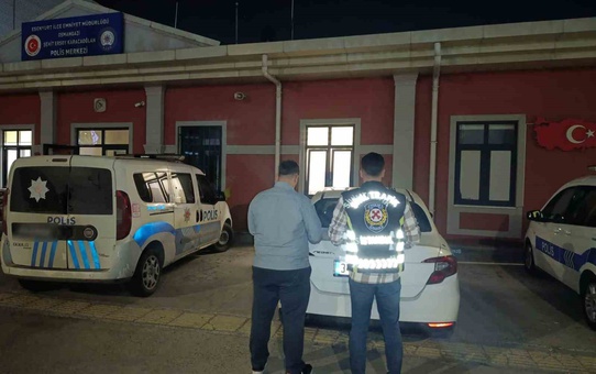 Esenyurt'ta yol tartışmasına 180 bin lira ceza, sürücünün ehliyeti daimi iptal edildi