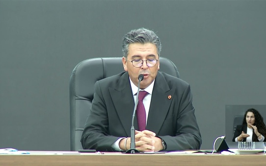 Mersin Büyükşehir Meclisi, seçilmiş başkanların tutuksuz yargılanmasını istedi
