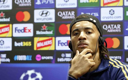 Fenerbahçeli Archie Brown, Aston Villa maçı öncesi hedefinin 3 puan olduğunu söyledi