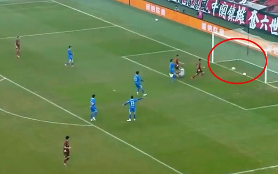 Futbol tarihinde böylesi zor görülür! Aynı anda 2 gol atıldı sonrası bomba