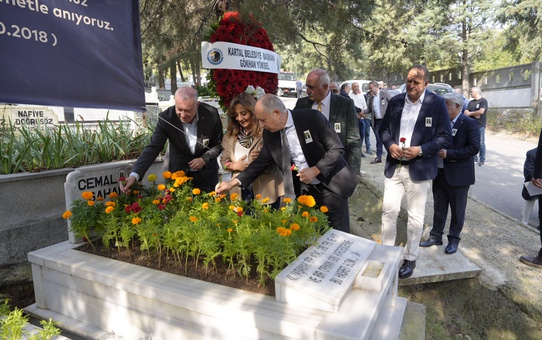 Kartal Belediyesi eski Park ve Bahçeler Müdürü Cemal Şahan, 8. ölüm yılında anıldı
